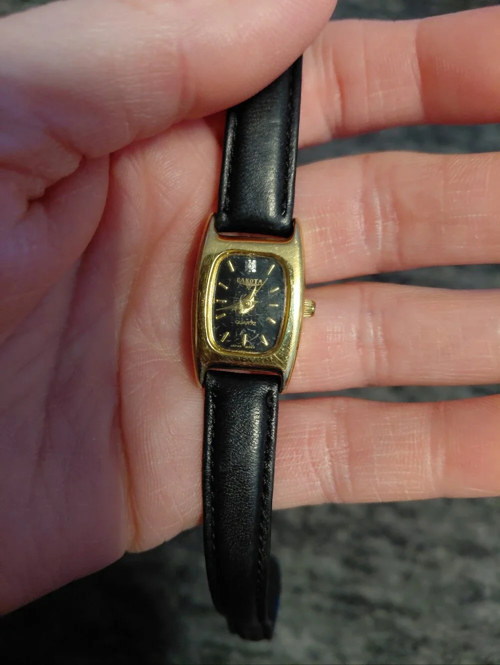 Vintage Dakota Genuine Diamond Watch Gold Tone Black Dial Leather Tank Y2K CC